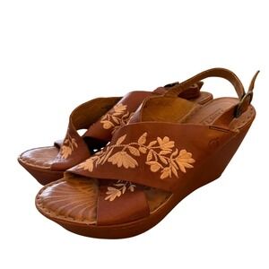 BORN Women's Floral Embroidered Brown Leather Platform Slingback Wedges, Size 7‎